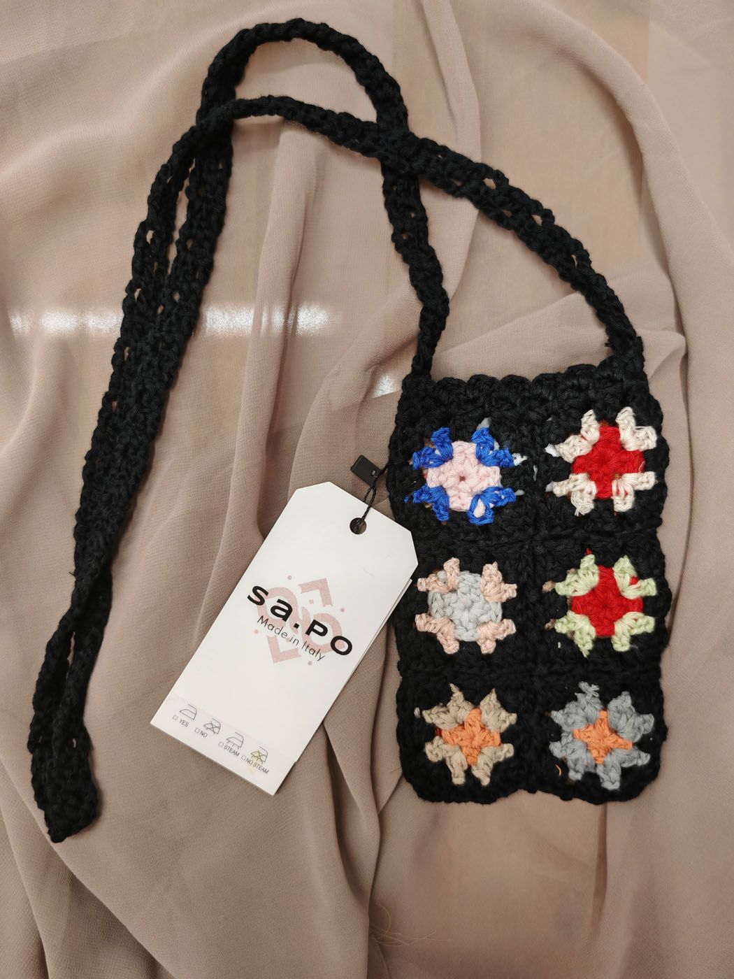 Portacellulare cotone riciclato lavorazione ad uncinetto - nero