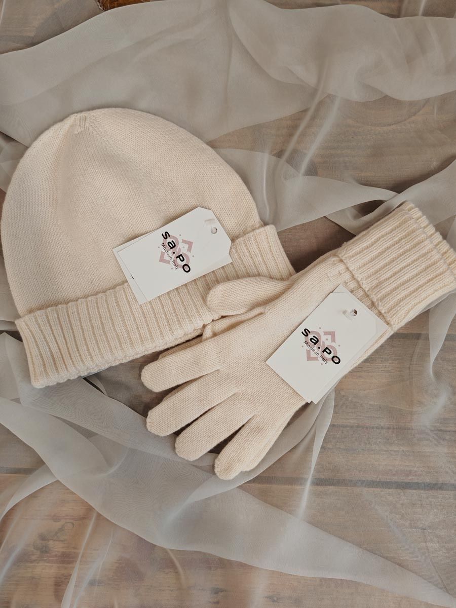 Merino Wool Gloves & Beanie Set – Variant